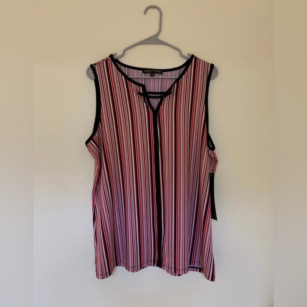 Women's Sleeveless Red and Black Stripe Top Size Large